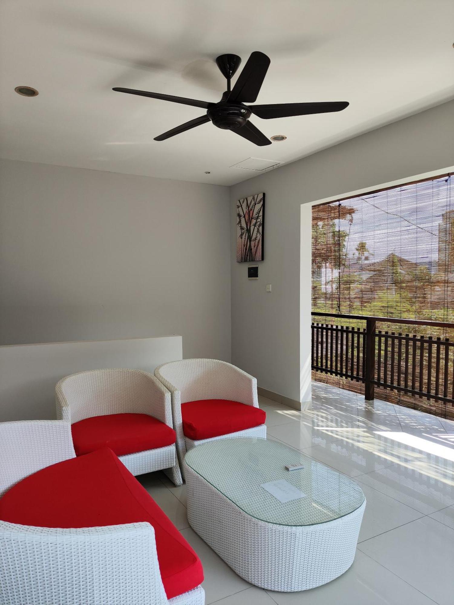 Villa Lovecho Canggu  Exterior photo